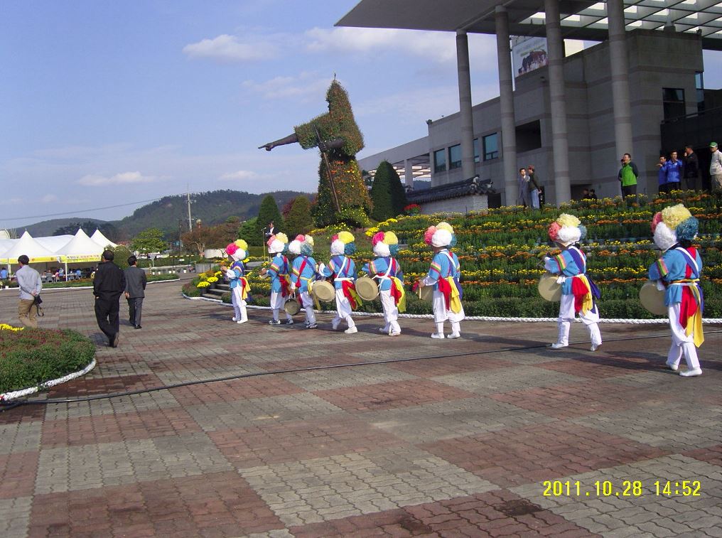 10 국화축제 3.JPG